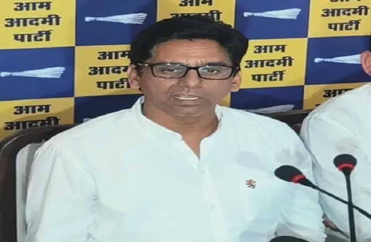 कांग्रेस-भाजपा के विकल्प के रूप में जनता के बीच मौजूद है आप : यादव